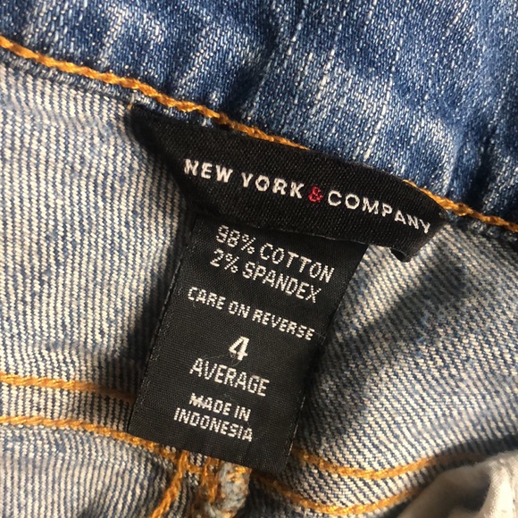 New York & Company size 4 average regular straight leg jeans - Picture 6 of 12